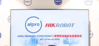 強強聯(lián)合！?？禉C器人與馬來西亞大型處方藥局Alpro Pharmacy大專藥劑達成戰(zhàn)略合作
