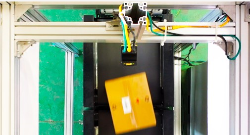 康耐視DataMan 475運(yùn)行現(xiàn)場(chǎng)圖.png 康耐視DataMan 475運(yùn)行現(xiàn)場(chǎng)圖.png