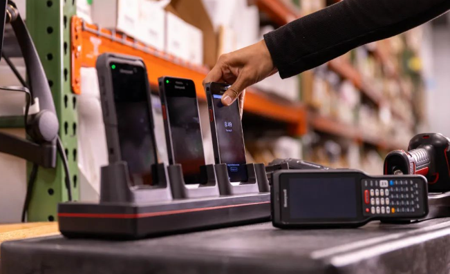 霍尼韋爾CK67移動(dòng)計(jì)算機(jī).png 霍尼韋爾CK67移動(dòng)計(jì)算機(jī).png